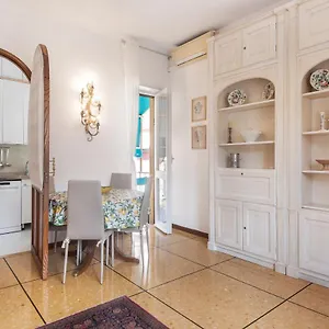 Apartment Casa Parco Casale, Rapallo